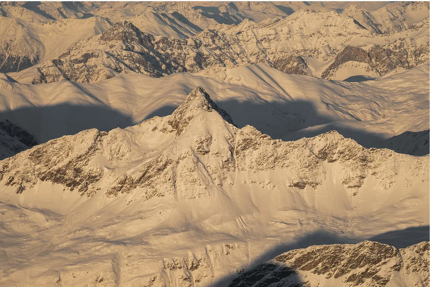 Badrutts Palace Gallery Mountains 008 W