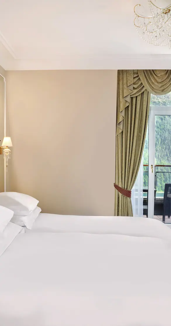 Badrutts Palace Rooms Deluxe Double Room Lake View Summer 3