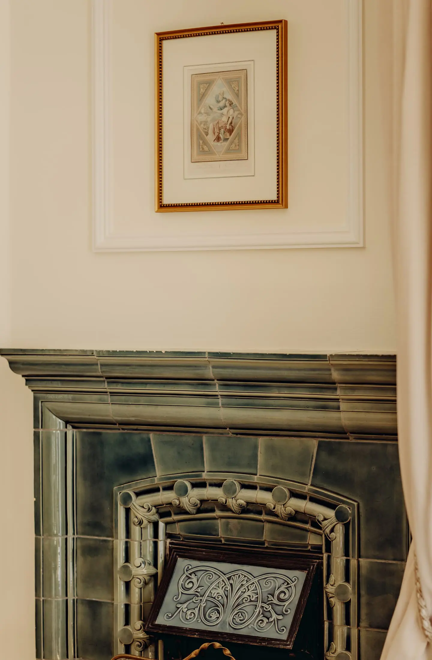 Badrutts Palace Gallery Rooms And Suites St Moritz Suite Chimney 003