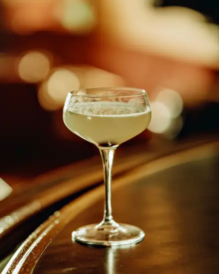 Badrutts Palace Food And Beverage Bar Renaissance Bar Drink 5