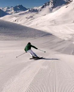 Badrutts Palace Meet And Celebrate Meetings And Incentives Teambuidling Experiences Skiing Snowboarding