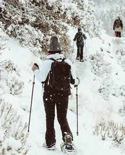 Badrutts Palace Experiences Winter Hiking Biking Snowshow Hiking (1)