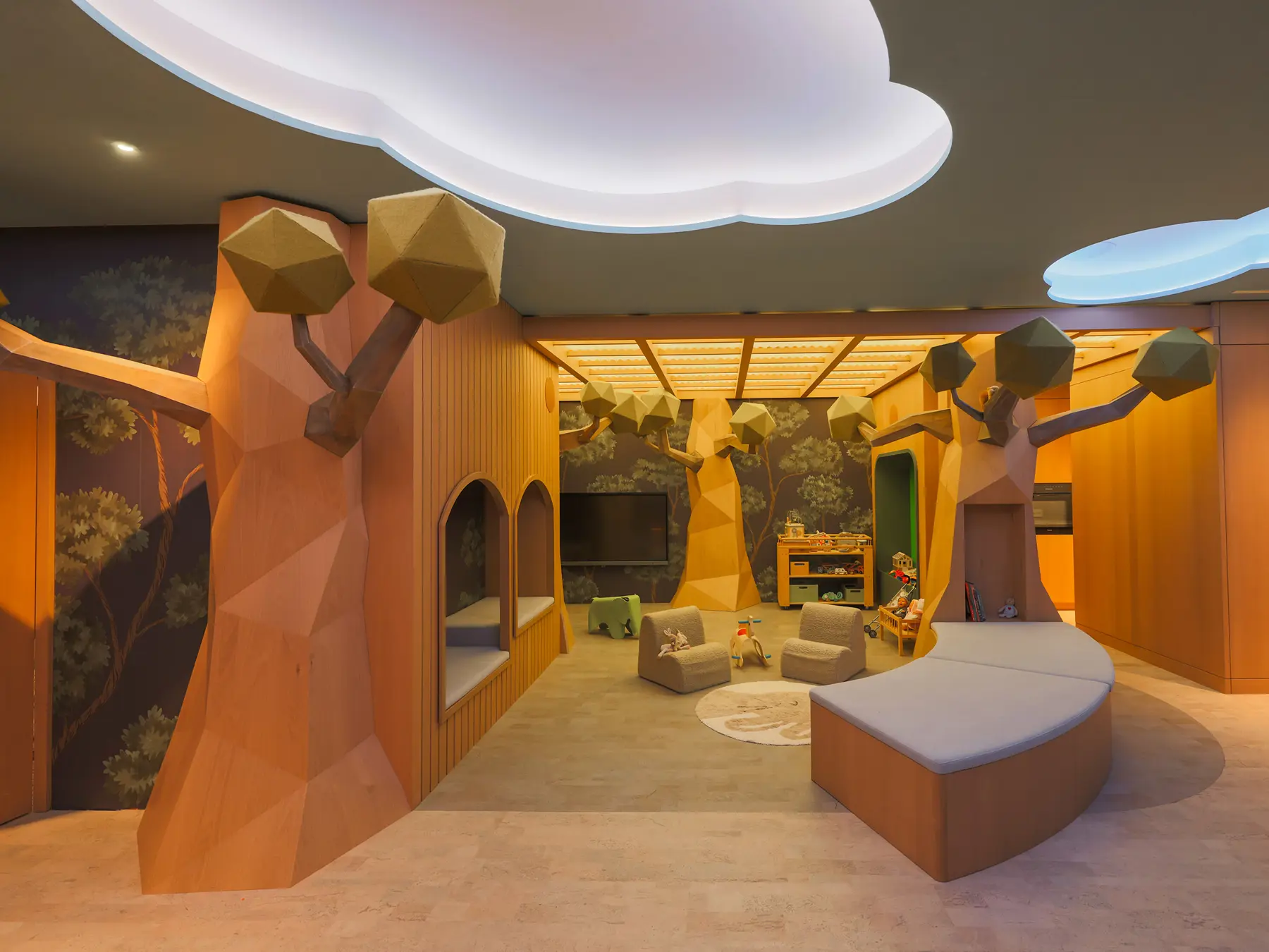 <h6>Während Sie im La Diala ein unvergessliches kulinarisches Erlebnis geniessen, sammeln Ihre Kinder im nahegelegenen Palazzino Kids Club eigene Erinnerungen.</h6>