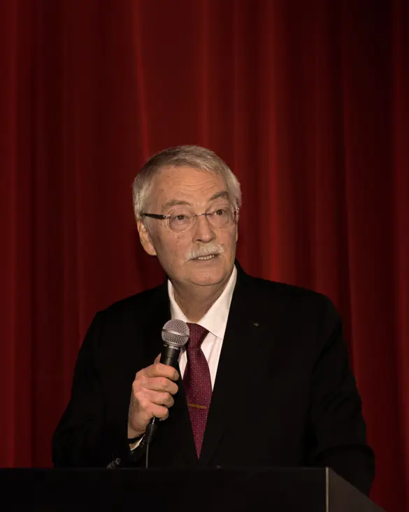 Badrutts Palace Tower Revue Badrutts Palace Hotel A Lifetime Of Achievement Hans Wiedemann