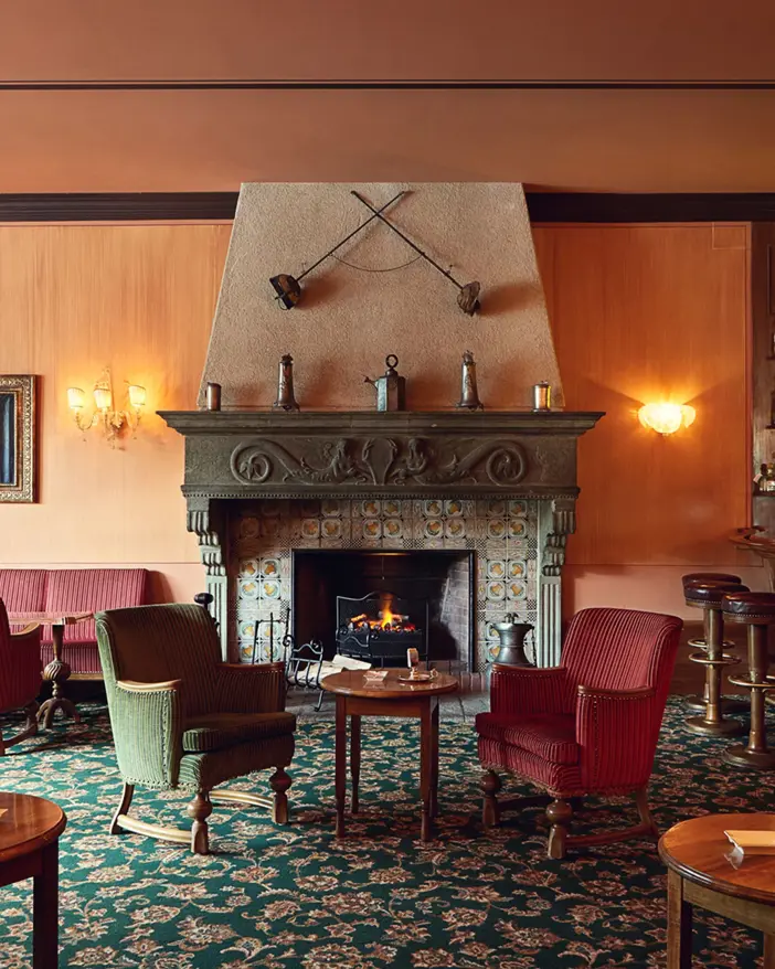 Badrutts Palace Food And Beverage Bar Renaissance Bar Interior Chimney 3