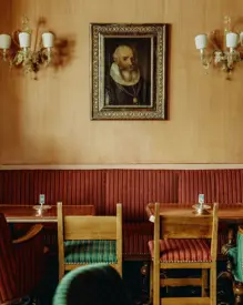Badrutts Palace Food And Beverage Bar Renaissance Bar Interior