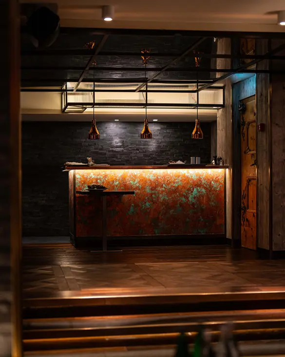Badrutts Palace Food And Beverage Restaurants Clubs Bar Kings Social House Interior