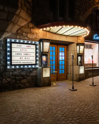 Badrutts Palace Food And Beverage Restaurants Clubs Bar Kings Social House Entrance