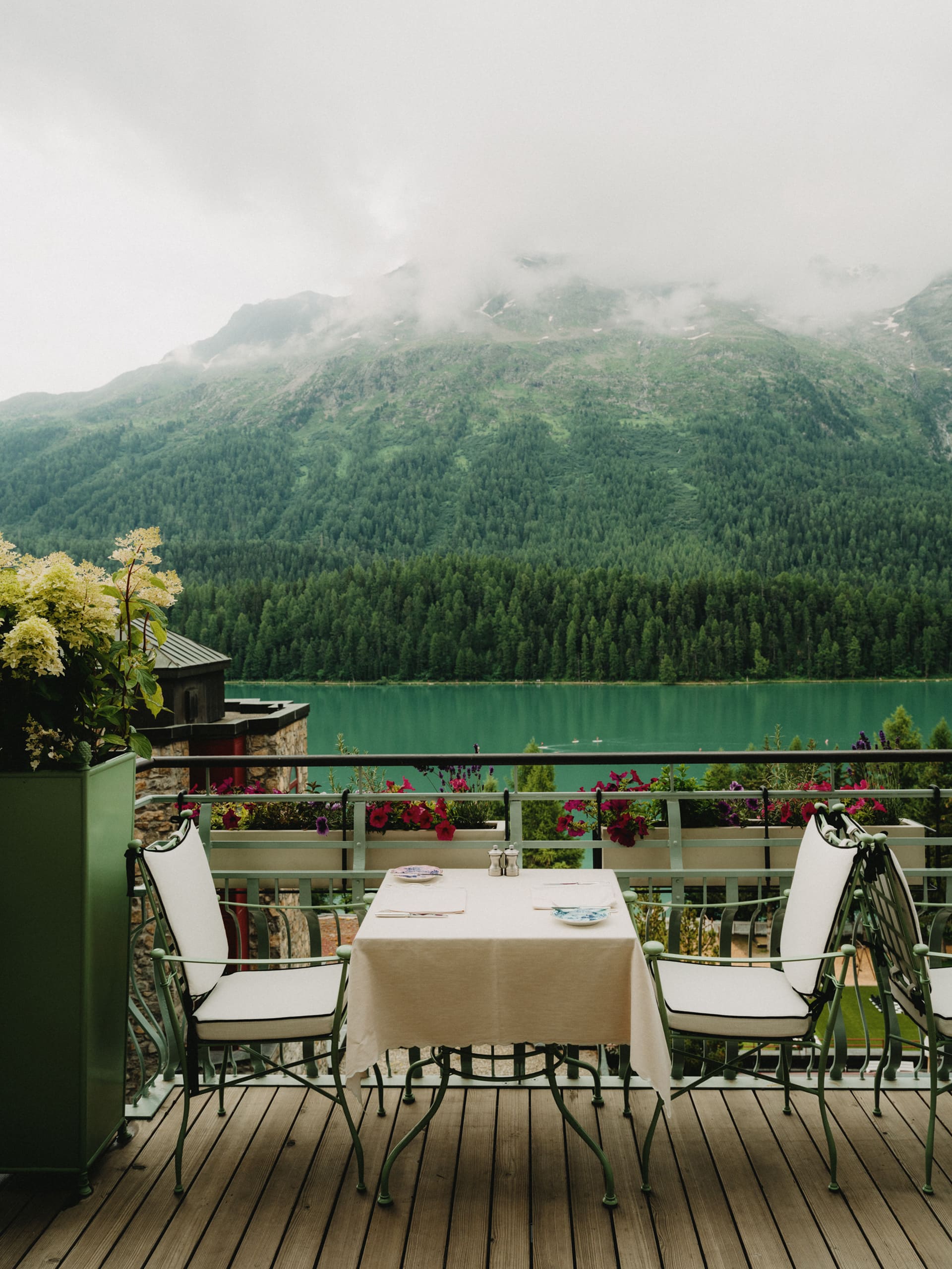 Badrutts Palace Food And Beverage Restaurants Le Grand Hall Terrace Mountain View Summer