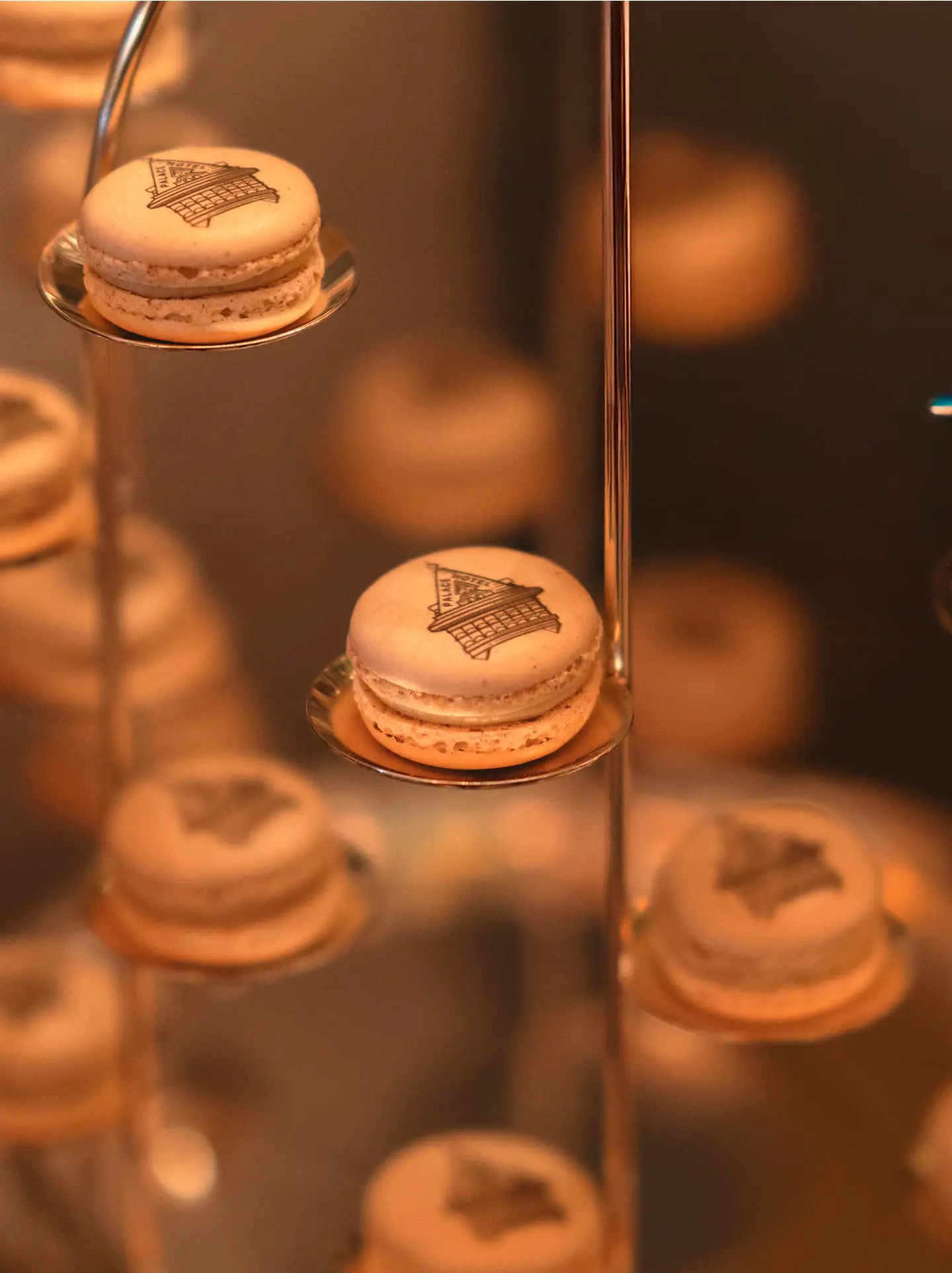 Badrutts Palace Gallery Macarons 012