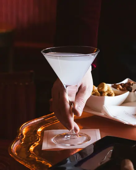 Badrutts Palace Food And Beverage Bar Renaissance Bar Drink 4