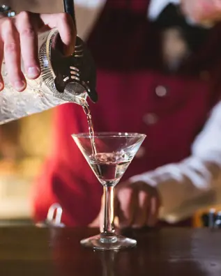 Badrutts Palace Food And Beverage Bars Polo Bar Drink